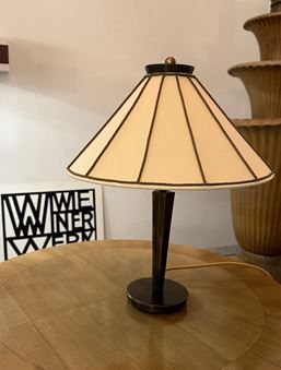 WOKA LAMPS VIENNA - OrderNr.: 22019|Josef Hoffmann Table Lamp - Ambiente-Foto-1