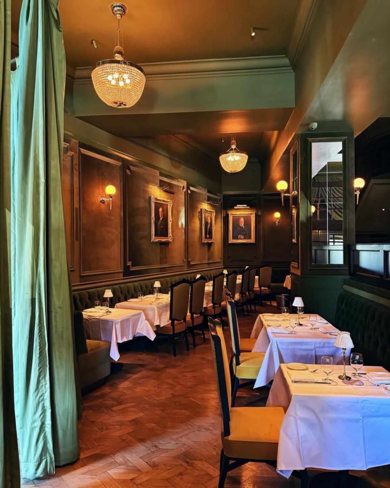 WOKA LAMPS VIENNA - Portfolio: Starr Occidental Washington - Foto 3