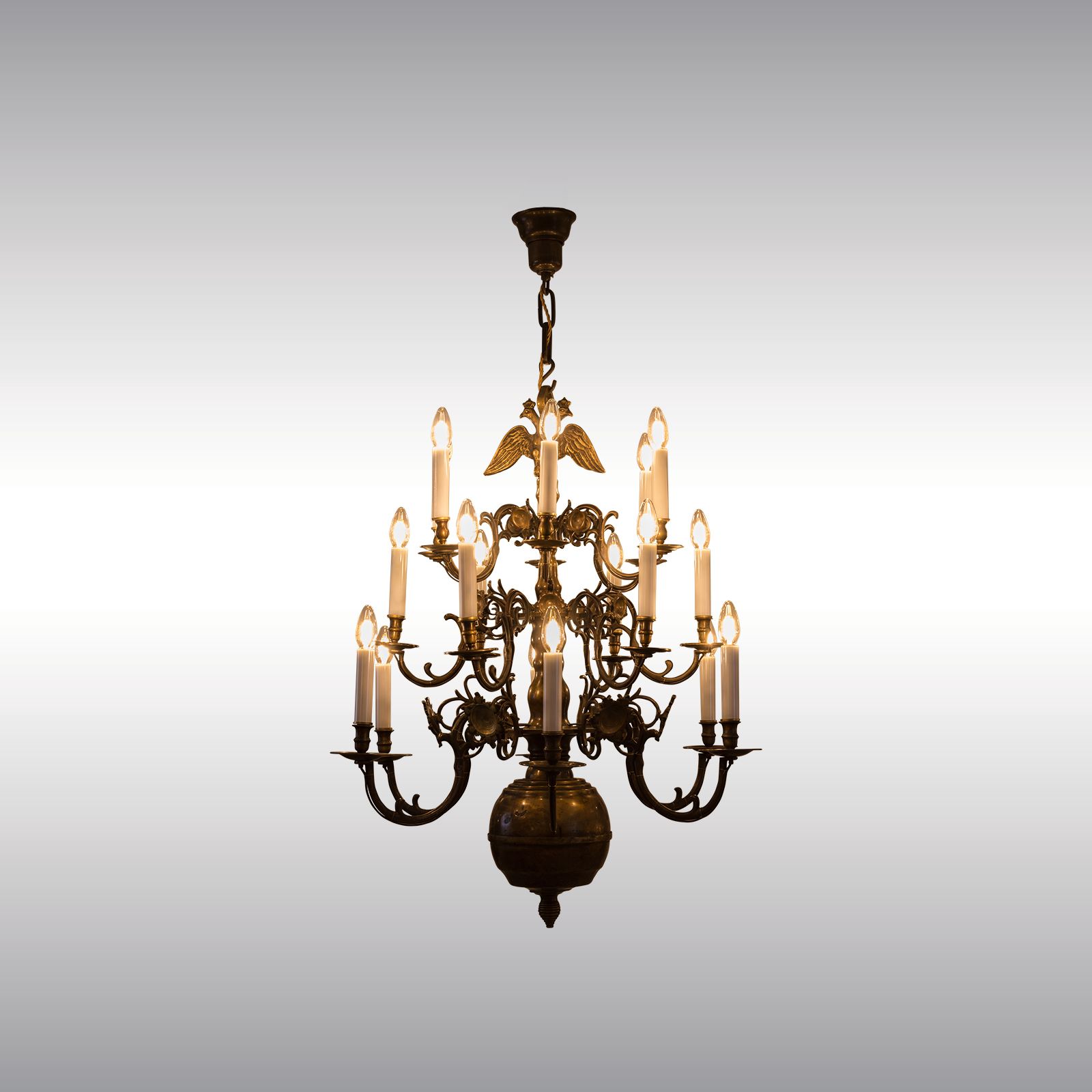 WOKA LAMPS VIENNA - OrderNr.: 80062|A Baroque bronze chandelier, so-called "Polenluster"