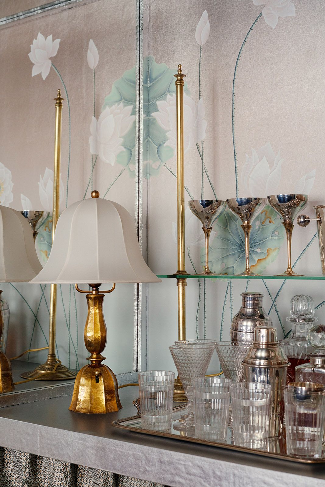 WOKA LAMPS VIENNA - Portfolio: Paris Déco Off 2024 with de Gournay