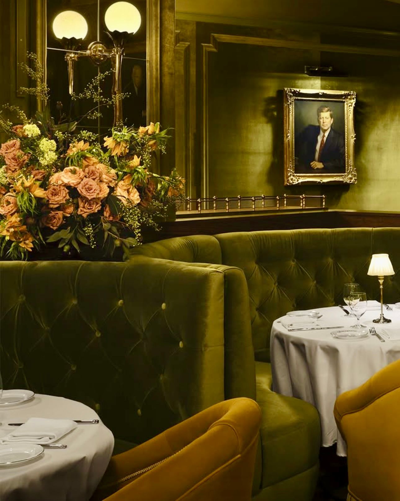 WOKA LAMPS VIENNA - Portfolio: Starr Occidental Washington - Foto 3