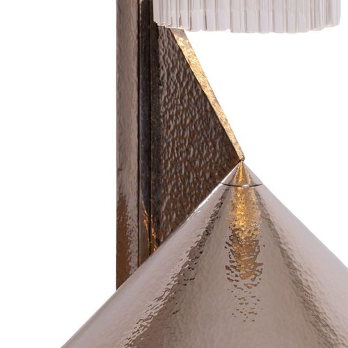WOKA LAMPS VIENNA - OrderNr.: 20314|Reininghaus, Kolo Moser hammered Tischlampe - Design: Koloman (Kolo) Moser - Foto 2