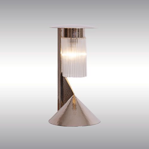 WOKA LAMPS VIENNA - OrderNr.: 20314|Reininghaus gehämmert, Kolo Moser Tischlampe - Design: Koloman (Kolo) Moser - Foto 1