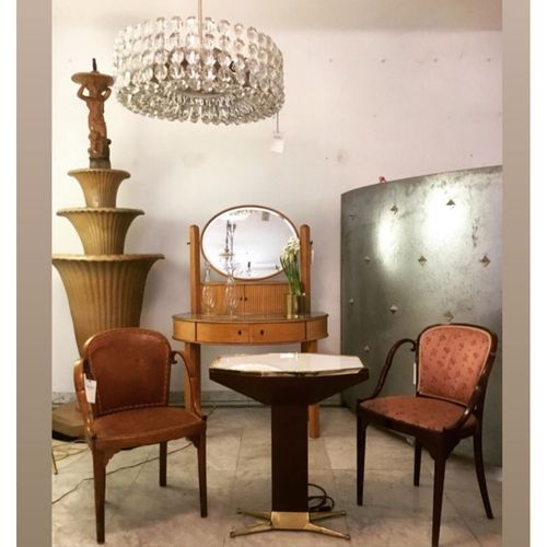 WOKA LAMPS VIENNA - OrderNr.: 60012|Otto Prutscher Dressing Table Thonet Nr 27045 - Ambience-Image-2