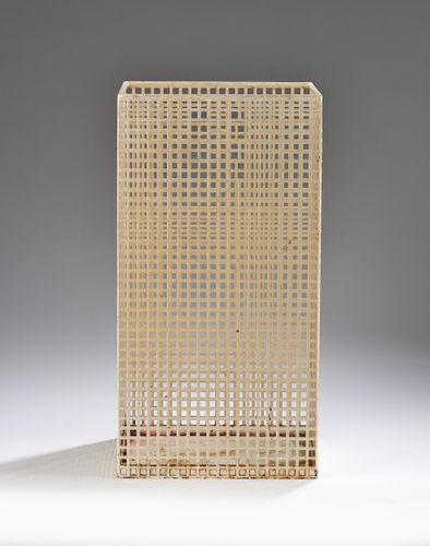WOKA LAMPS VIENNA - OrderNr.: 80132|A wastepaper basket with punched lattice pattern, in the style of the Wiener Werkstätte - Design: Wiener Werkstaette - Foto 2