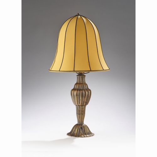 WOKA LAMPS VIENNA - OrderNr.: 80140|a Otto Prutscher table lamp made of brass, for the Wiener Werkstätte, c. 1920 - Design: Otto Prutscher - Foto 1